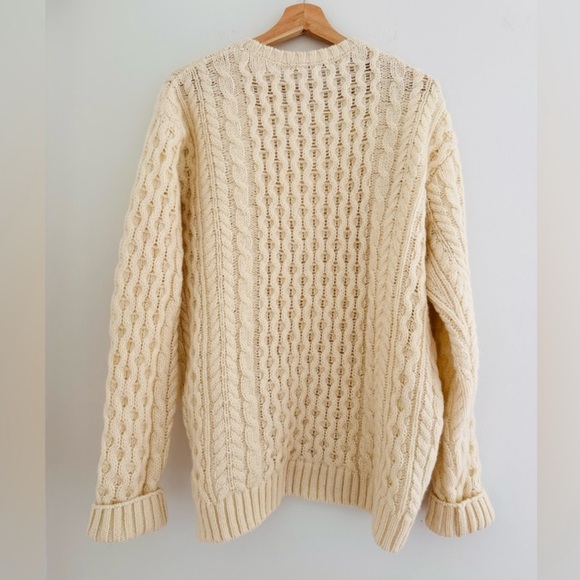 BRANDY MELVILLE WINONA WOOL OVERISZED SWEATER IN ivory neutral cream - Picture 5 of 8